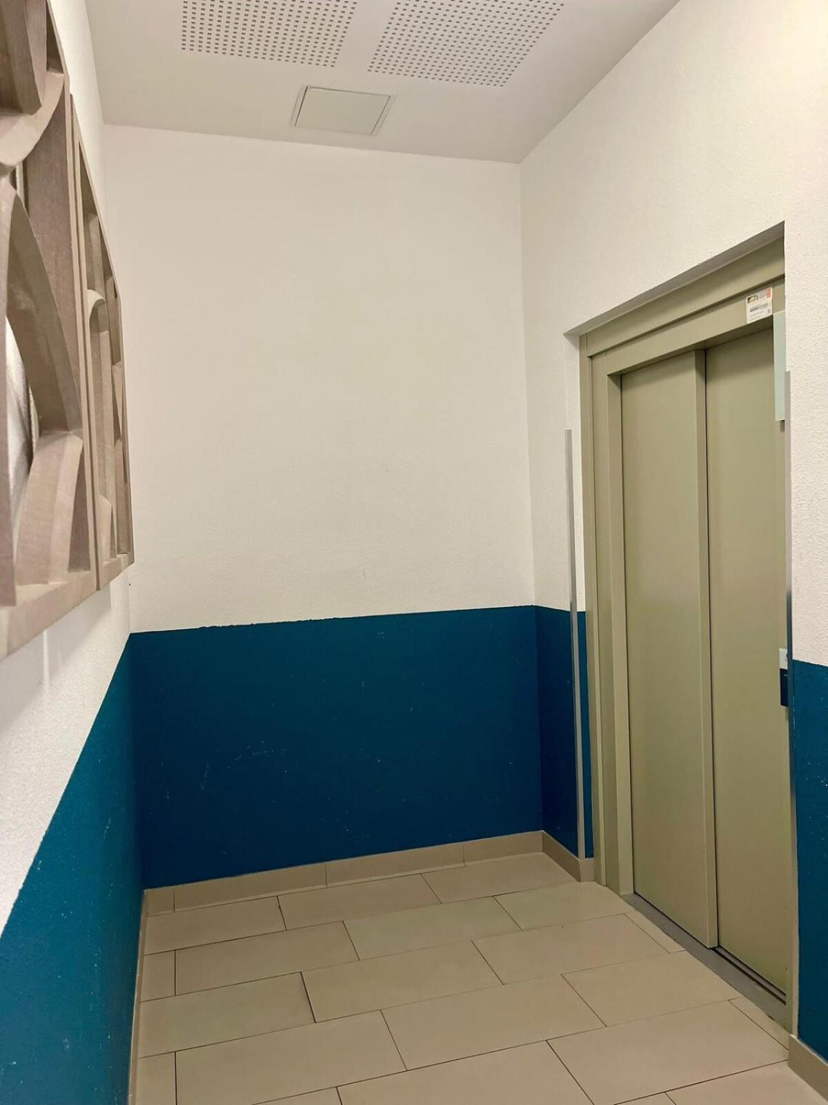 Cosy-rent De Standingparking Neudorf Apartamento
