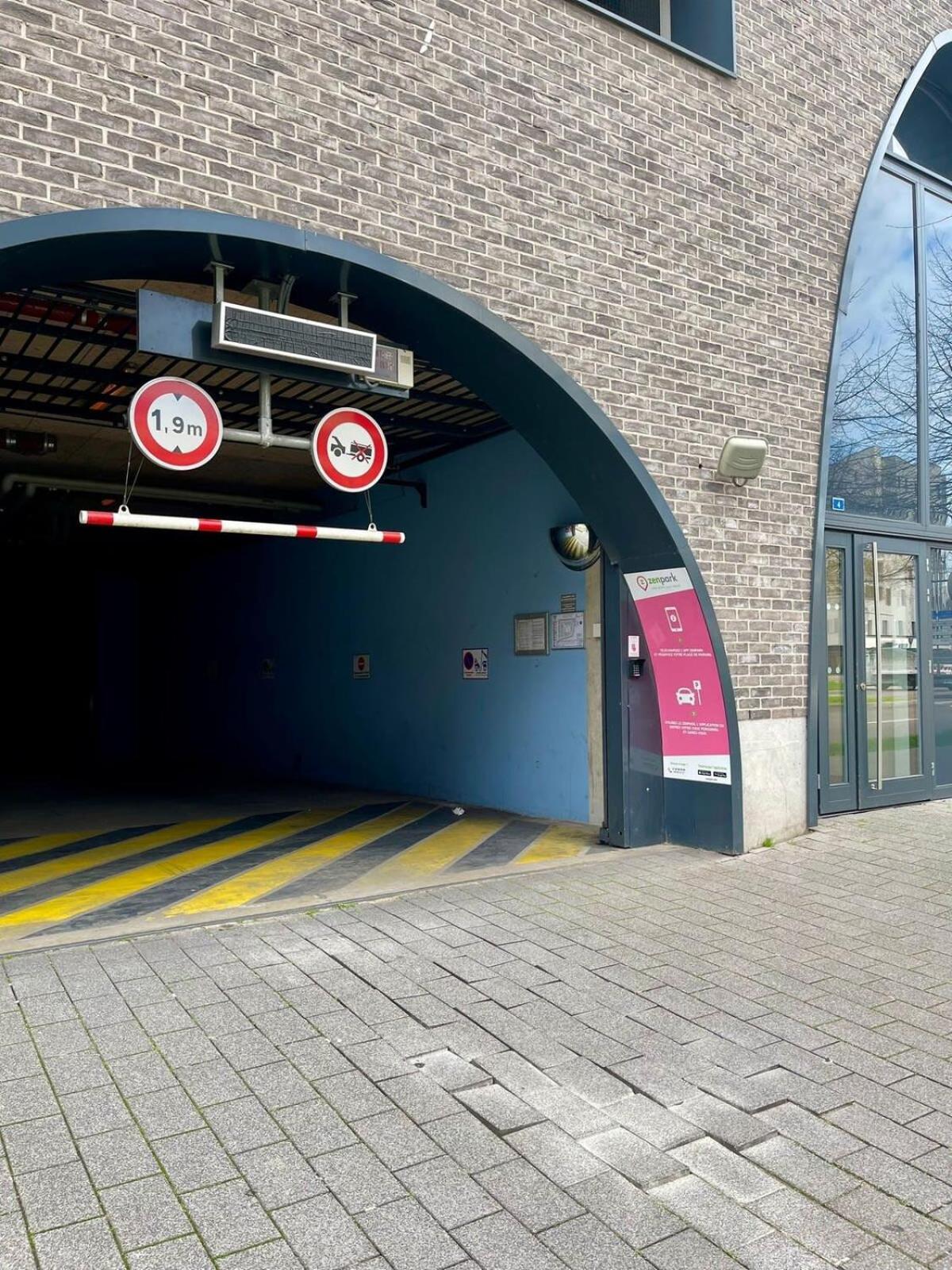 Cosy-rent De Standingparking Neudorf Apartamento *